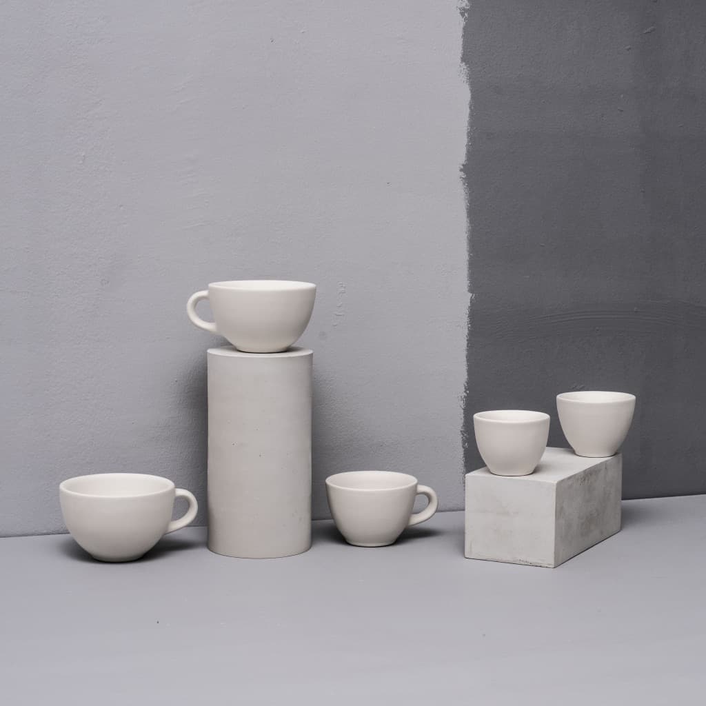 Egg shape cups